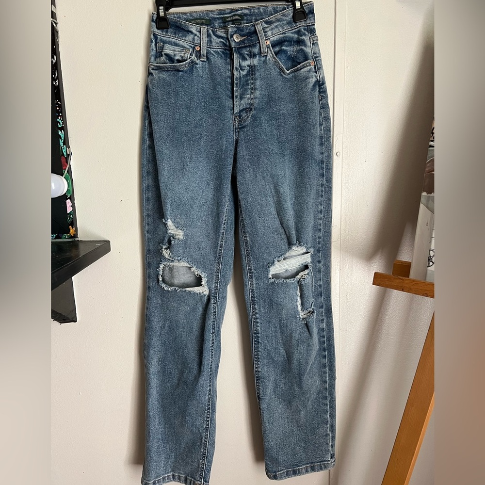 Dark blue, super high-rise straight legged jeans